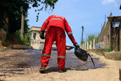 Prefeitura de São João de Meriti leva asfalto novo ao bairro Jardim Sumaré