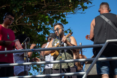 Encontro de trios elétricos encerra dez dias do melhor carnaval de rua do interior do estado