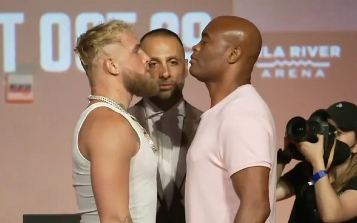 Jake Paul e Anderson Silva ganharam milh&otilde;es com luta no ano passado