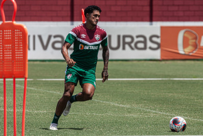 Goiás se aproxima da contratação de Cristiano, do Fluminense
