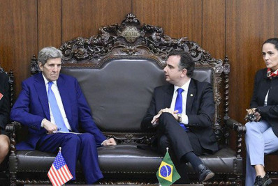Pacheco e Kerry discutem pauta ambiental e parcerias com o Brasil