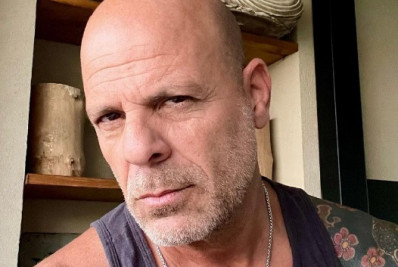 Bruce Willis apresenta comportamento mais agressivo e pode não reconhecer a mãe, diz familiar