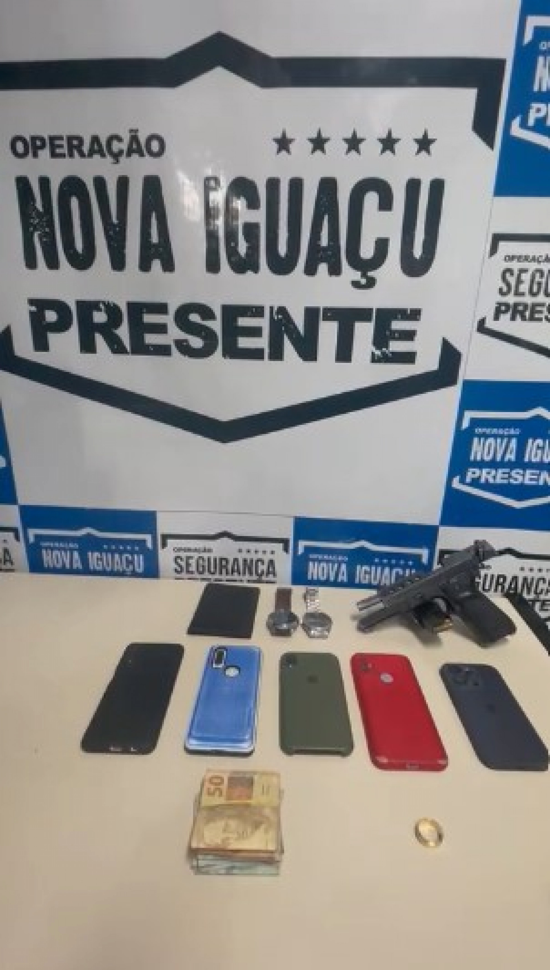 O caso foi registrado na 52ª DP (Nova Iguaçu), onde os presos permaneceram à disposição da Justiça - Divulgação