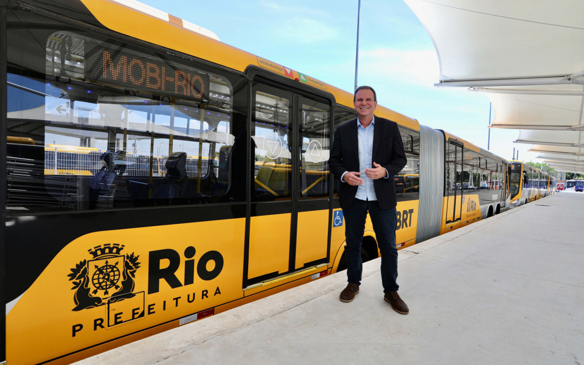 Prefeitura Do Rio Entrega Mais 110 Novos ônibus Do Brt Rio De Janeiro O Dia 9345