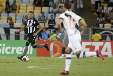 Adryelson e Rafael, do Botafogo, serão julgados por expulsões no clássico contra o Vasco