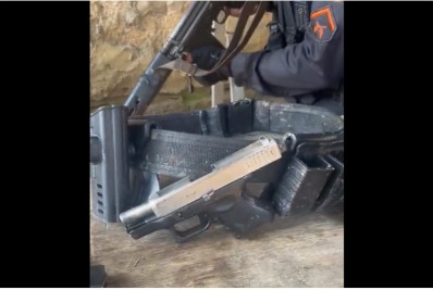 PM apreende pistola, munições e motocicleta em operação em Belford Roxo