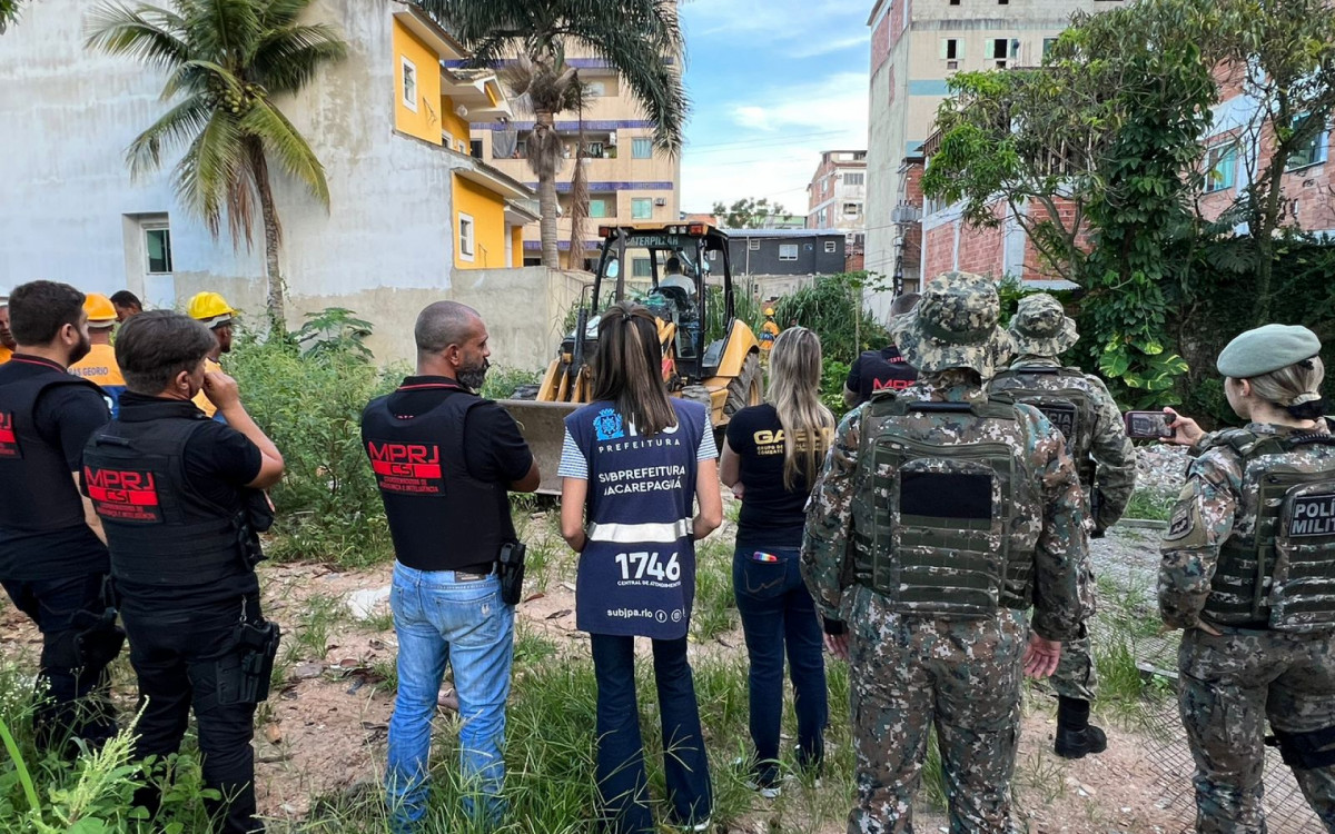 No local estava sendo preparada uma estrutura para a constru&ccedil;&atilde;o do quarto pavimento
