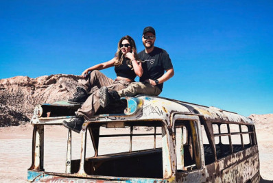 Natália Toscano e Zé Neto celebram 14 anos juntos em viagem internacional