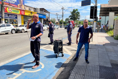 Campanha de respeito às vagas especiais é reforçada em Volta Redonda