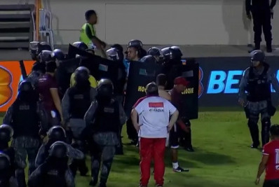 CBF se reunirá para analisar arbitragem polêmica em jogo do Botafogo na Copa do Brasil