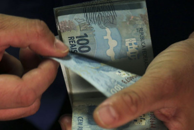 Brasileiros ainda não sacaram R$ 7,12 bilhões de valores a receber