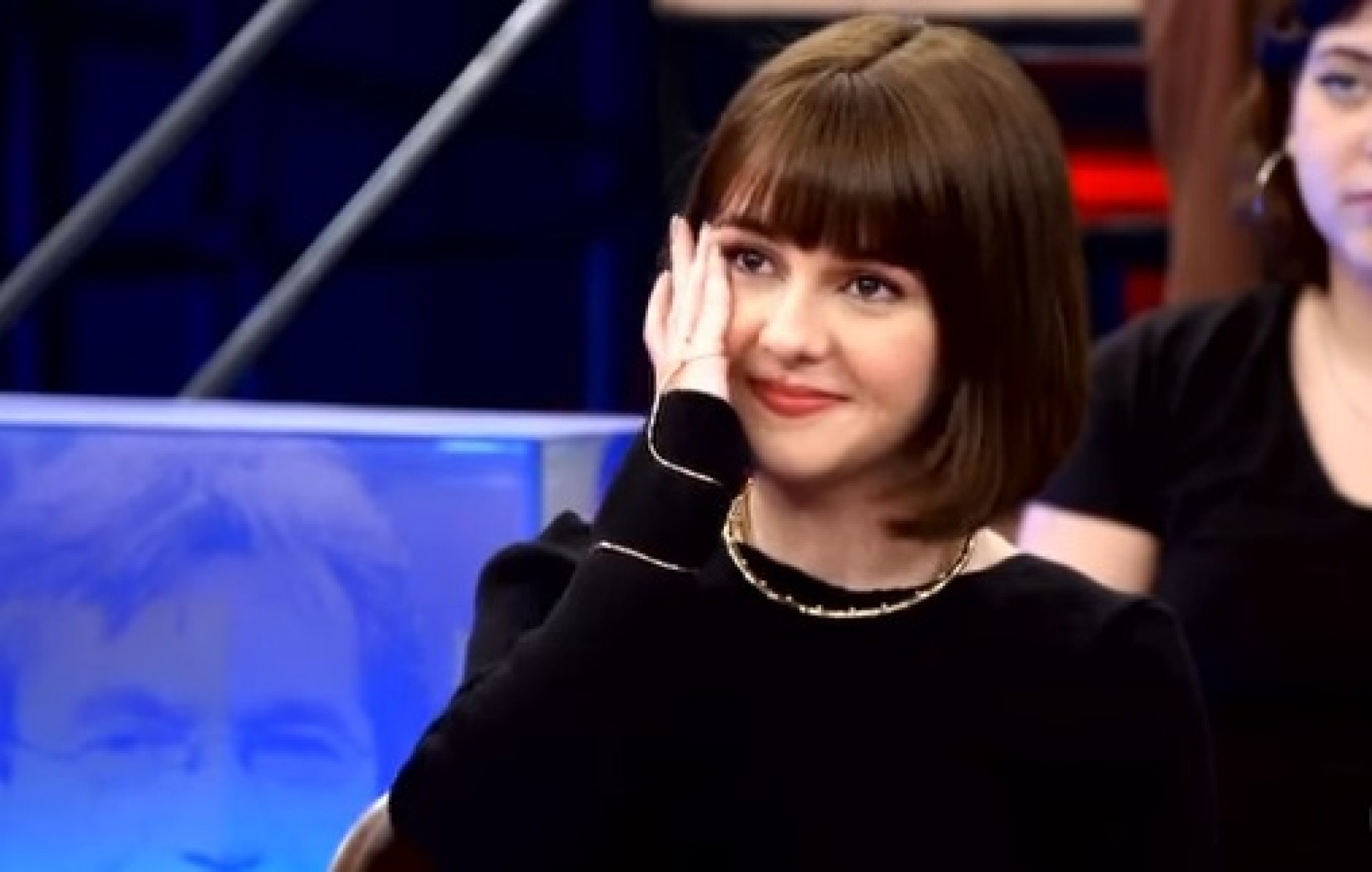 Klara Castanho participa do Altas Horas, da TV Globo - Reprodução de vídeo / TV Globo