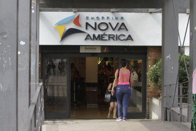 Troca de tiros assusta frequentadores do Shopping Nova América