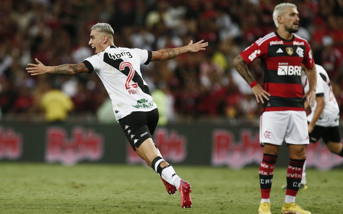 Jogadores comemoram o gol de Pumita (2), primeiro da partida entre Flamengo x Vasco pelo Campeonato Carioca no Maracana em 05 de marco de 2023. Foto: Daniel RAMALHO/VASCO - Daniel RAMALHO/VASCO