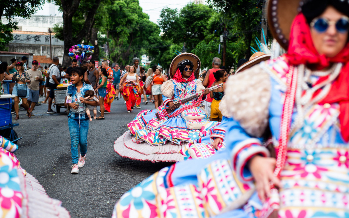 Imperatriz levou o desfile campeão na Sapucaí para os moradores de Ramos, neste sábado - Thaís Brum