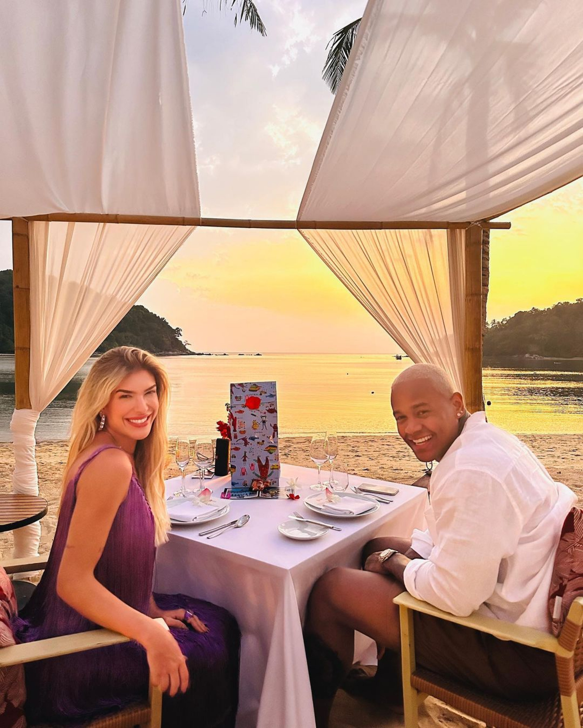 Leo Santana e Lore Improta