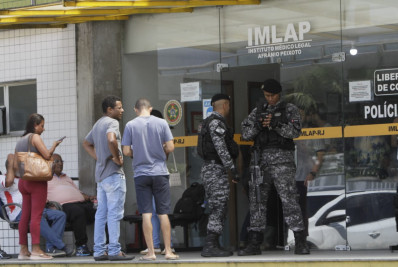 PM morre atropelado por carro em alta velocidade na ponte Rio-Niterói