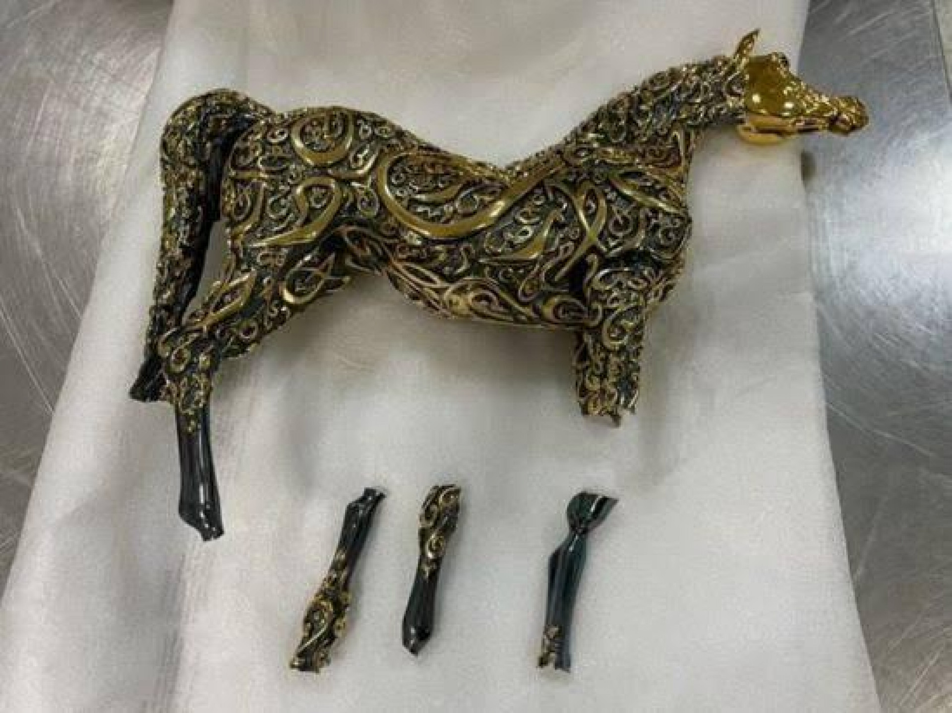 Joias foram avaliadas em cerca de R$ 16,5 milhões - Reprodução/Redes sociais