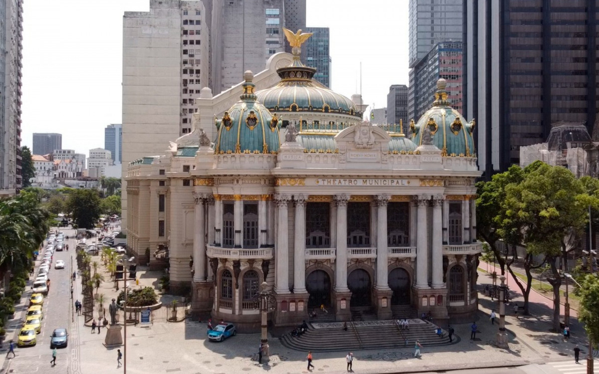 Ingressos para o espetáculo desta segunda-feira (6), estão a preços populares - R$ 2 e R$ 1 (meia-entrada)