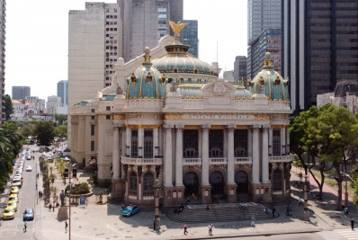 Theatro Municipal abre as portas para programação especial no mês das mulheres