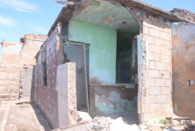 Magé faz operação para identificar casas com estrutura comprometida