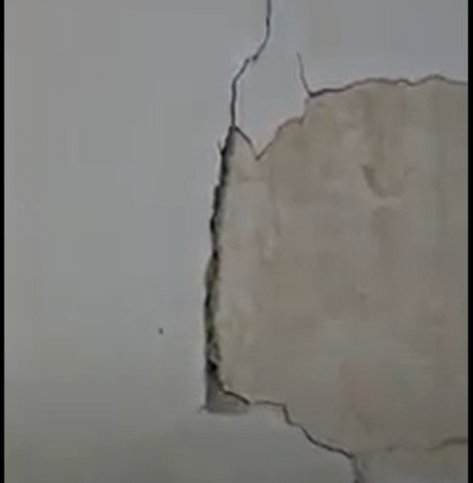 Escola Técnica Estadual de Teatro Martins Penna, no Centro do Rio, foi interditada por problemas estruturais - Reprodução