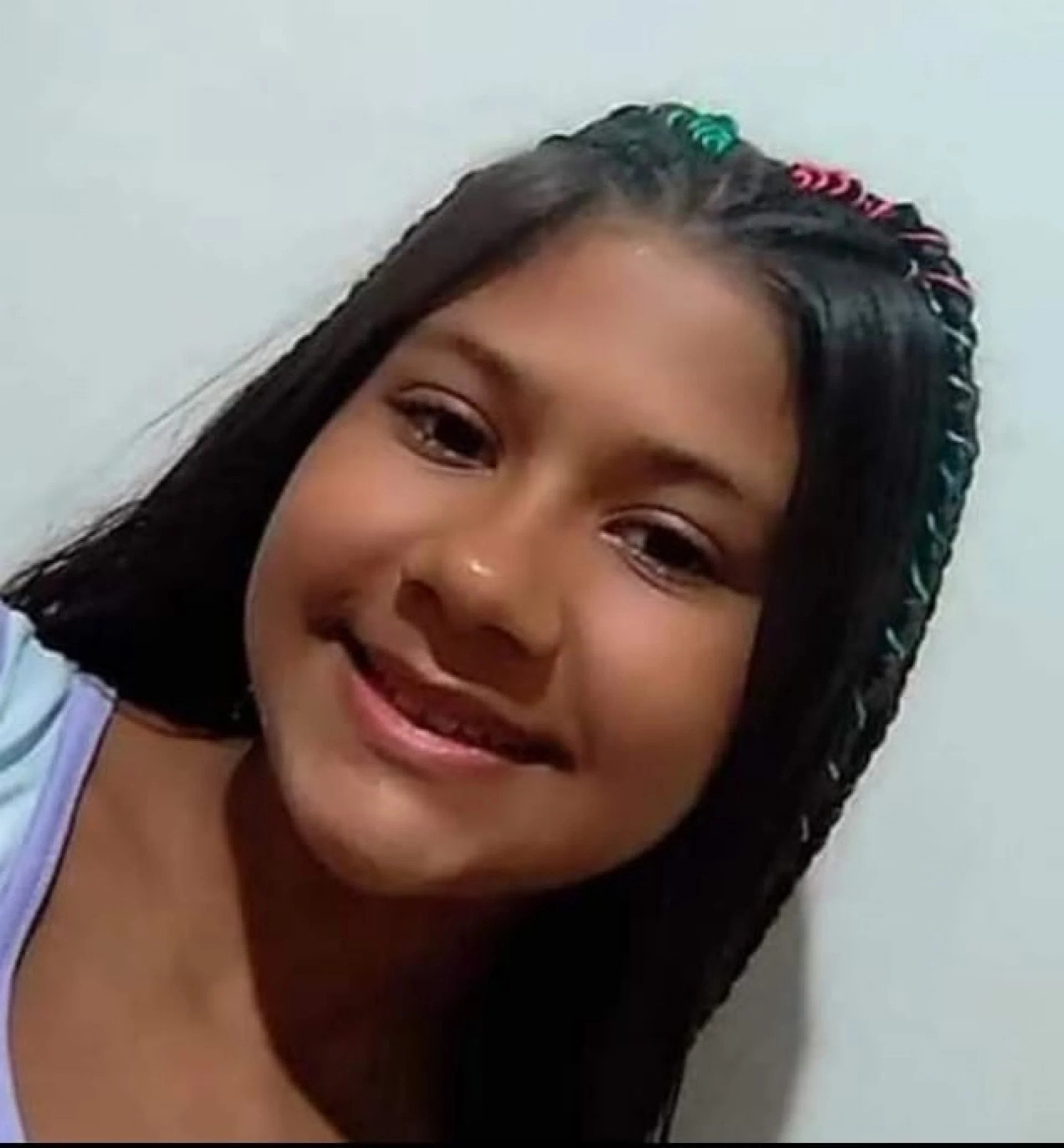 Alessandra Rangel Coelho Santana, de 12 anos, está desaparecida desde segunda-feira (6). Ela foi vista pela última vez a caminho da escola, em Sepetiba, na Zona Oeste do Rio - Reprodução/Redes sociais