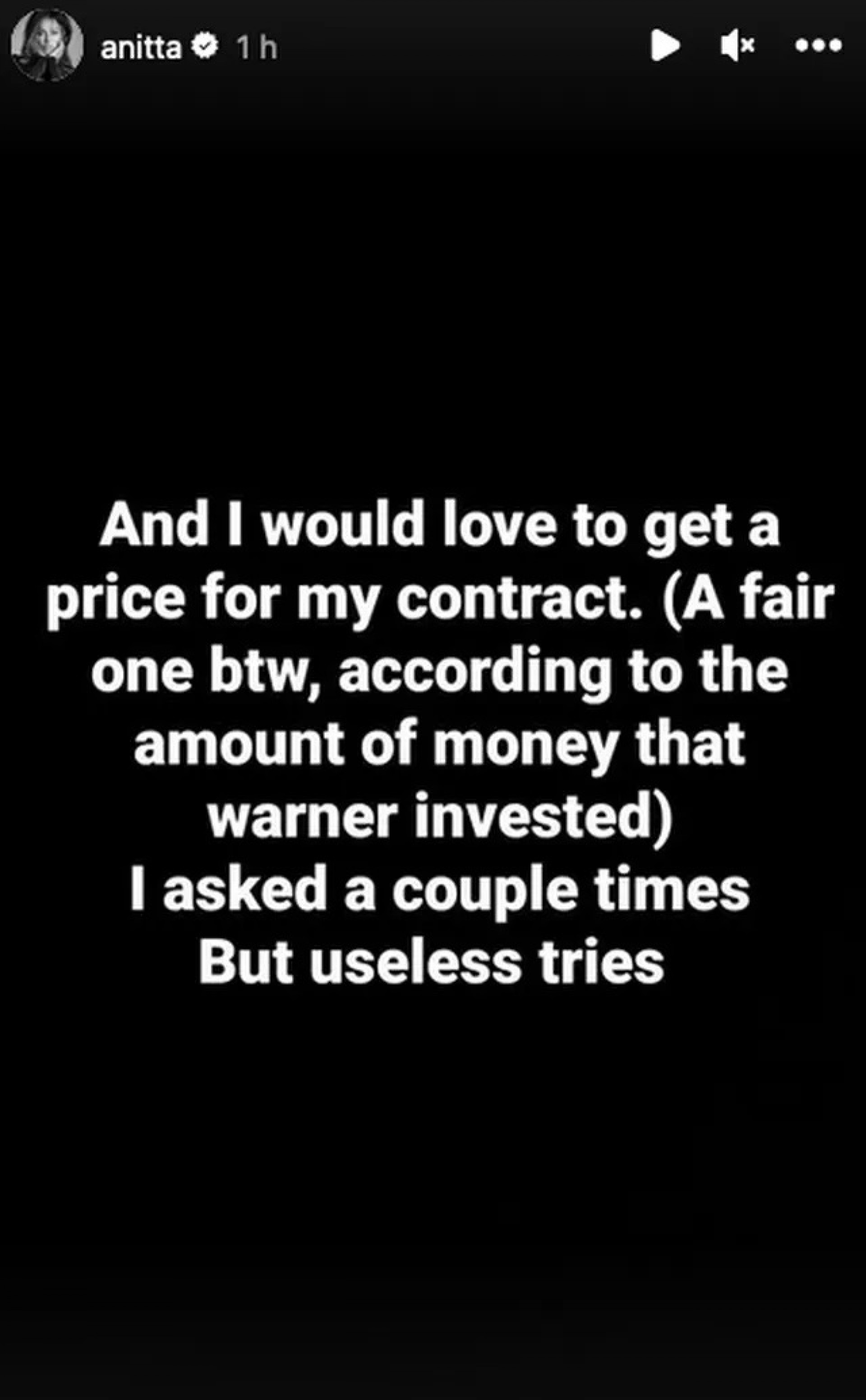 Anitta detona gravadora em suas redes sociais - Reprodução do Instagram