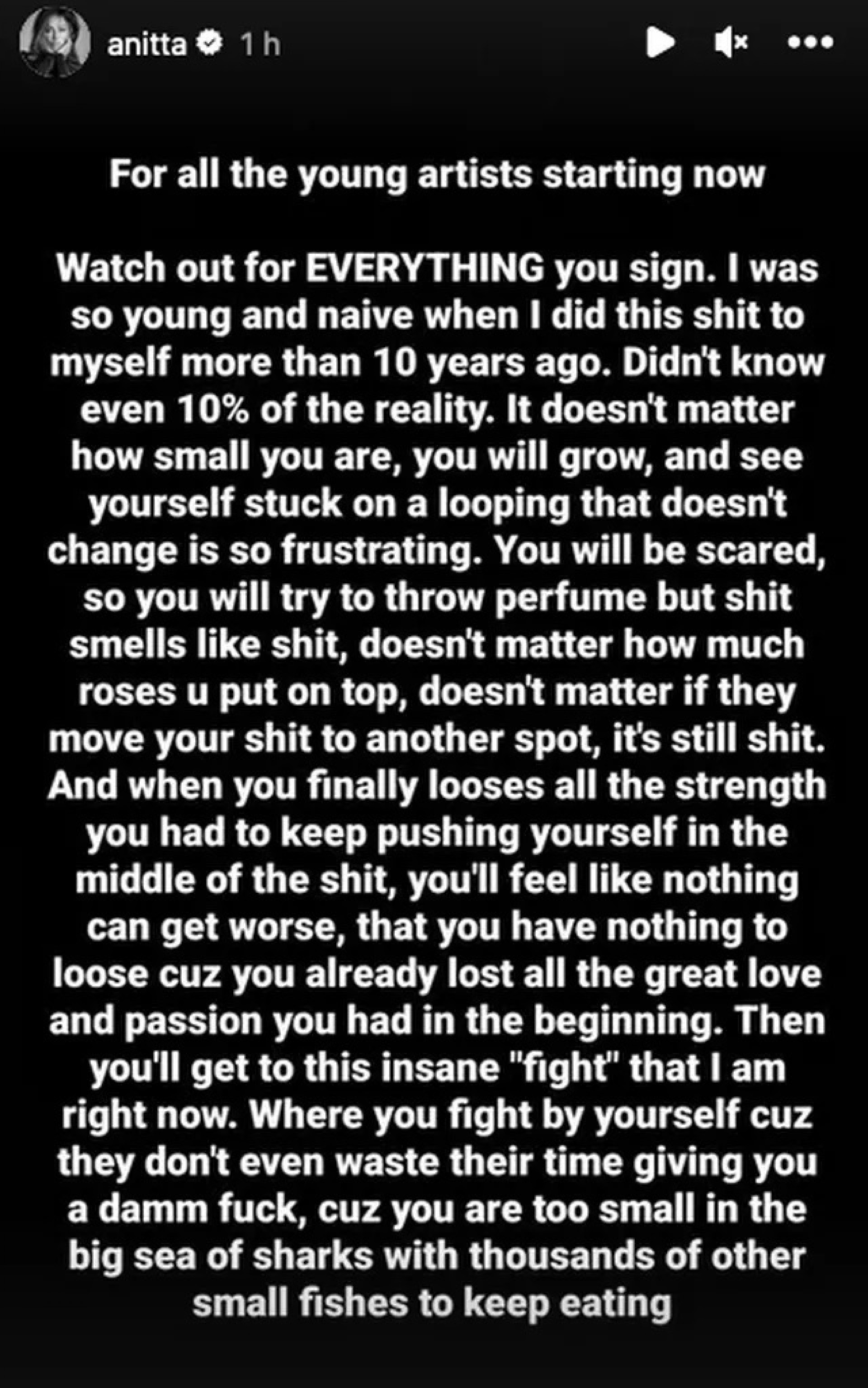 Anitta detona gravadora em suas redes sociais - Reprodução do Instagram