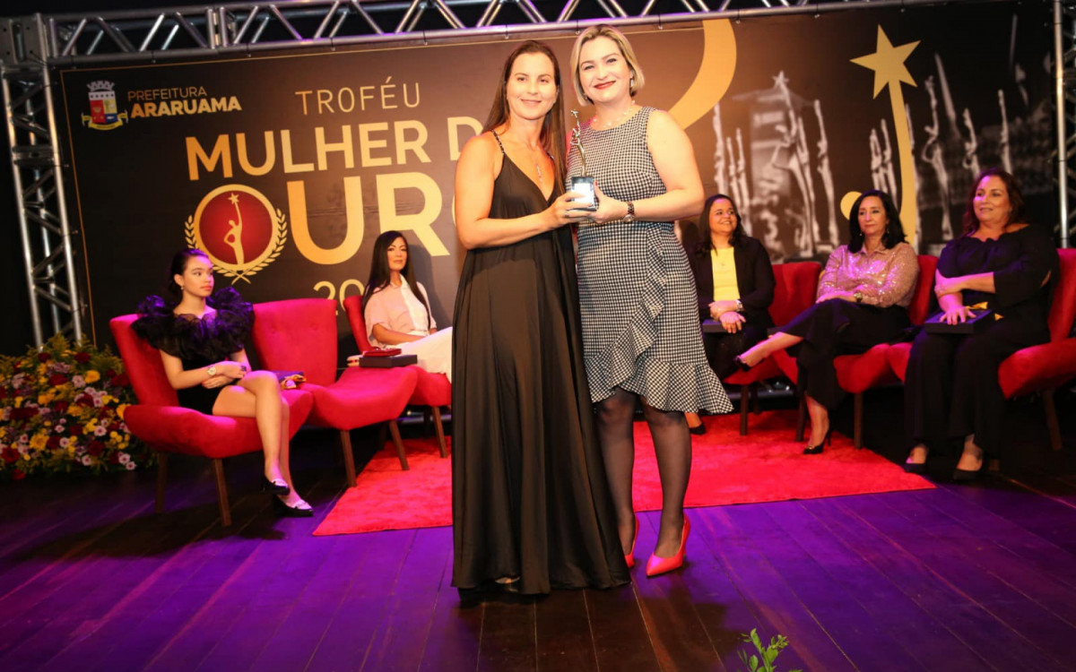 Trof&eacute;u Mulher de Ouro 2023