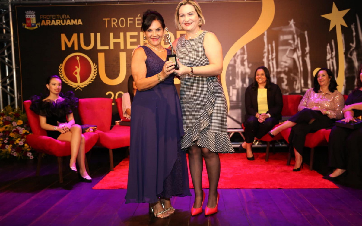 Trof&eacute;u Mulher de Ouro 2023