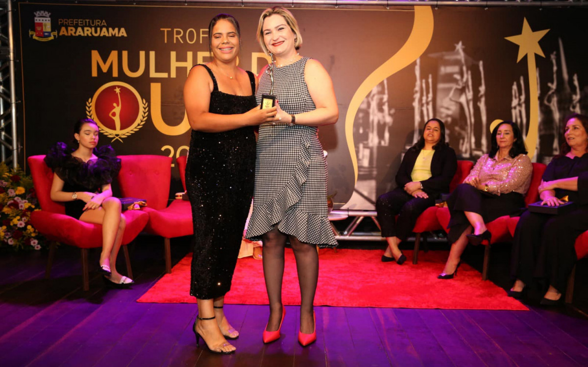 Trof&eacute;u Mulher de Ouro 2023