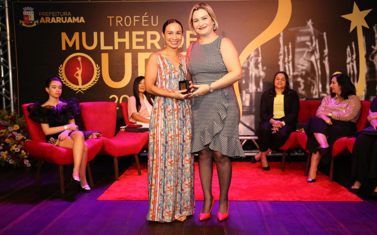 Trof&eacute;u Mulher de Ouro 2023