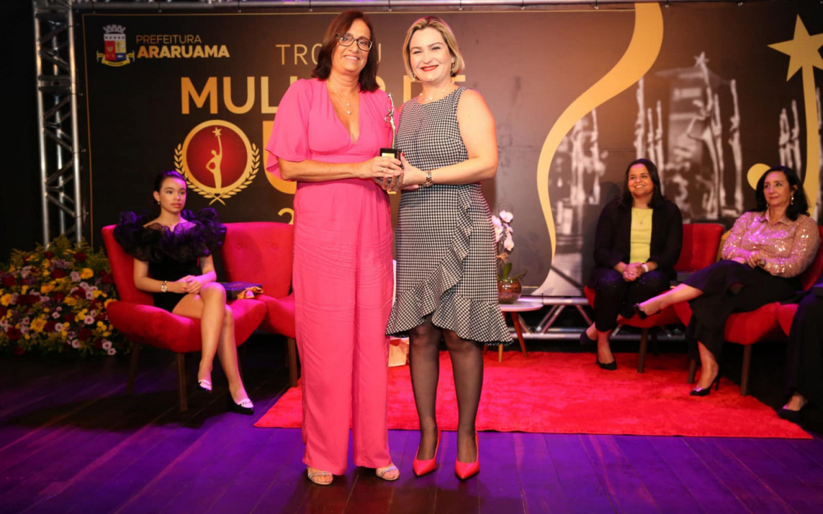 Trof&eacute;u Mulher de Ouro 2023