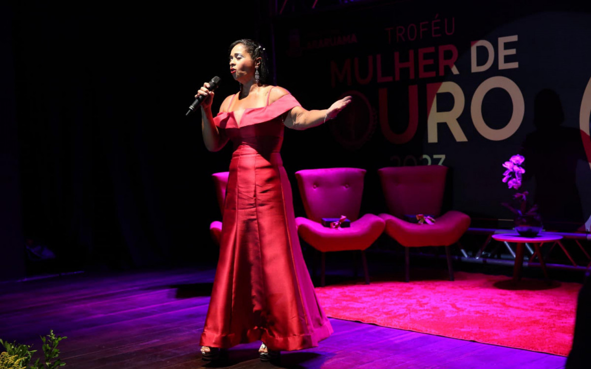 Trof&eacute;u Mulher de Ouro 2023