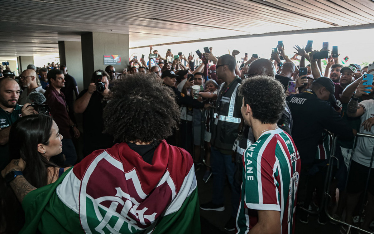 Marcelo desembarcou no Rio de Janeiro nesta quinta-feira e ser&aacute; apresentado na sexta, no Maracan&atilde;