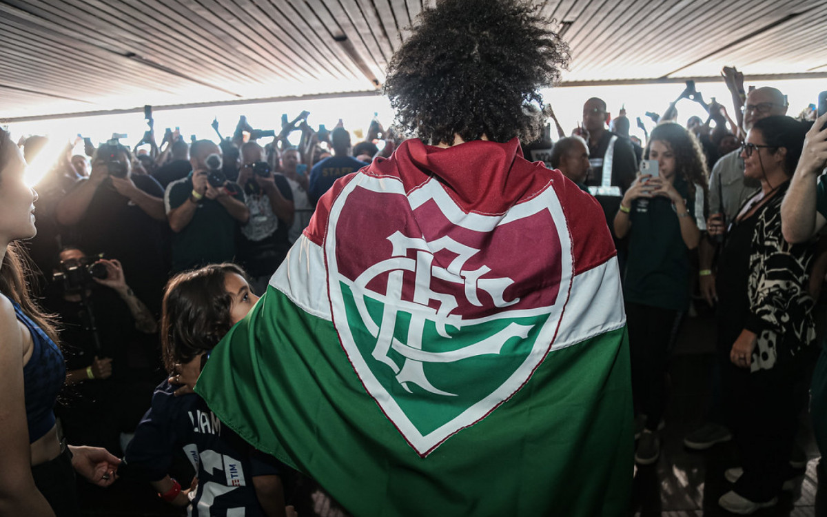 Marcelo desembarcou no Rio de Janeiro nesta quinta-feira e ser&aacute; apresentado na sexta, no Maracan&atilde;