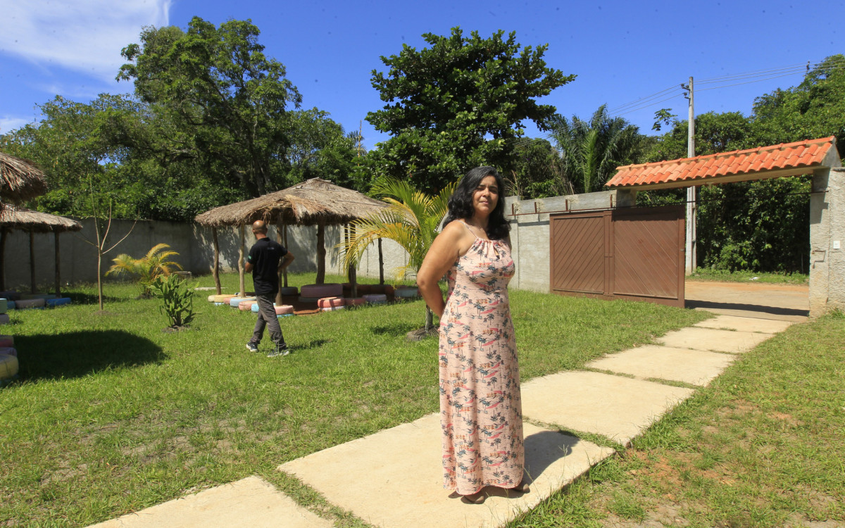 Val&eacute;ria Cristina Silva Rocha est&aacute; internada h&aacute; um m&ecirc;s no Centro de Reabilita&ccedil;&atilde;o Recanto Feliz, em Mag&eacute;, na Baixada Fluminense