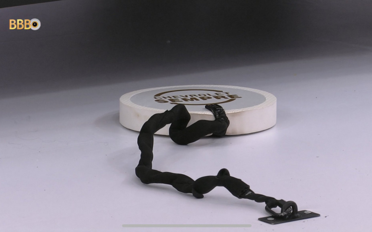 Domitila derrubou a placa e perdeu a dinâmica do Quarto Branco - Reprodução