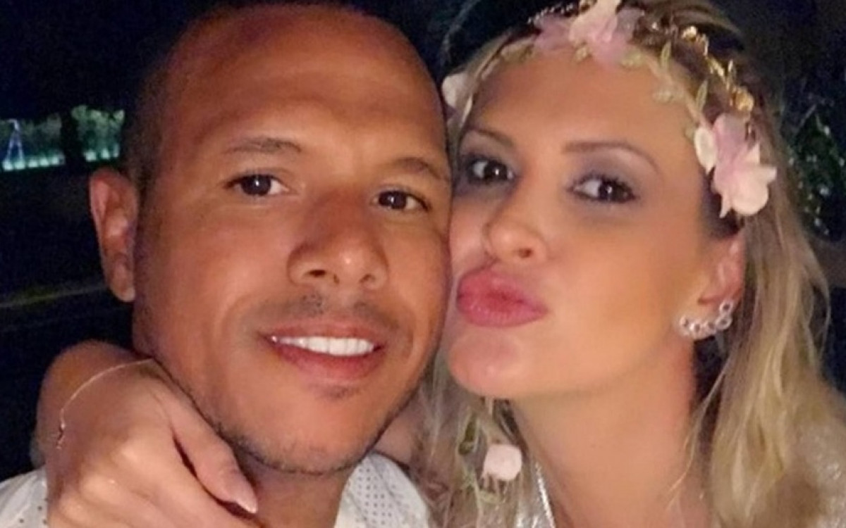 Luís Fabiano e a ex-mulher, Juliana Paradela