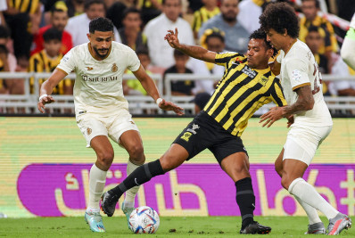 Romarinho marca, Al Ittihad vence time de Cristiano Ronaldo e assume a liderança