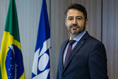 Ex-chefe da Receita diz que Bolsonaro o questionou sobre apreensão de joias em aeroporto