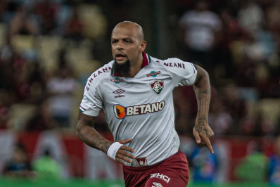 Árbitro de Flamengo x Fluminense relata ameaça de Felipe Melo e ofensa de Marcos Braz