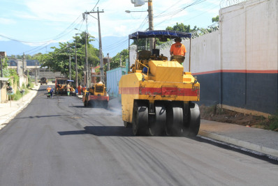 Após reivindicações, Marambaia recebe drenagem e pavimentação