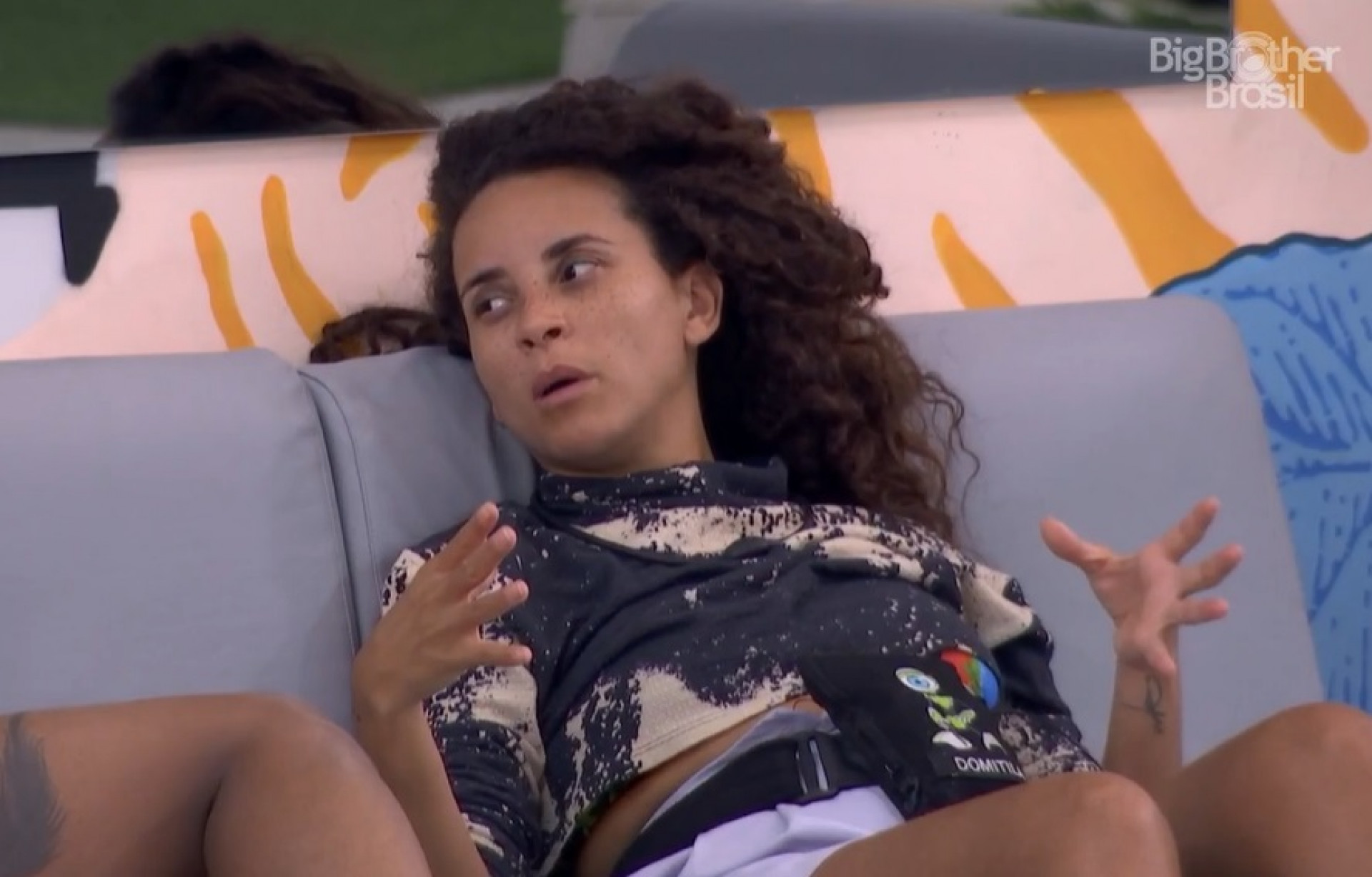 Domitila fala sobre o Quarto Branco durante conversa com Cezar - Reprodução da TV Globo