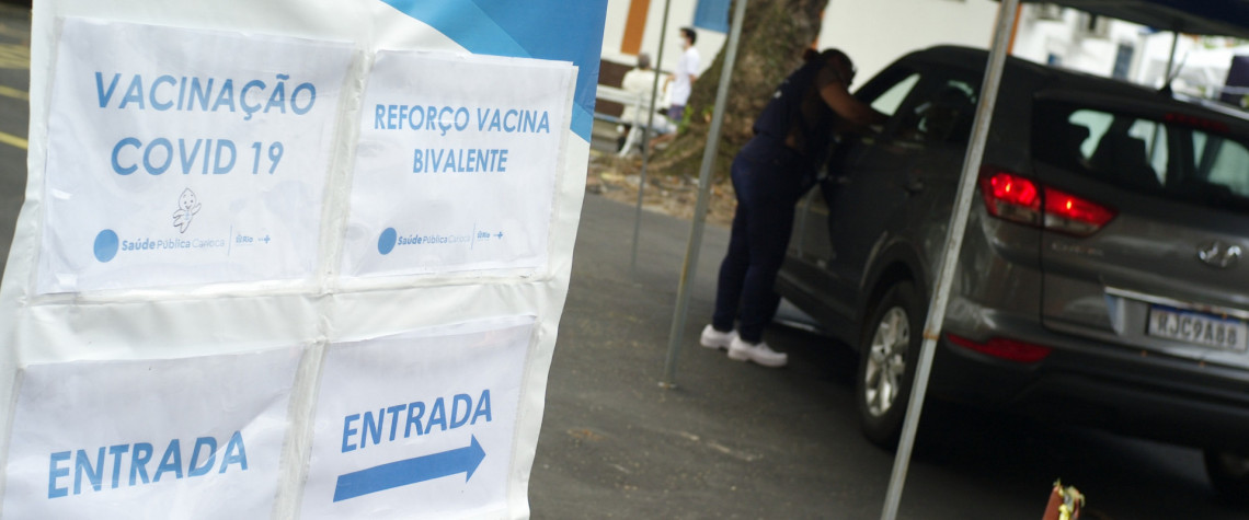 A vacina está sendo aplicada em todas as 237 unidades de Atenção Primária do município - Pedro Ivo/ Agência O Dia