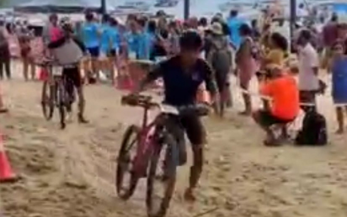 X Terra na Vila do Abraão Ilha Grande