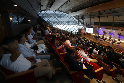 Em debate sobre torcida única, governo federal se diz 'radicalmente contra'
