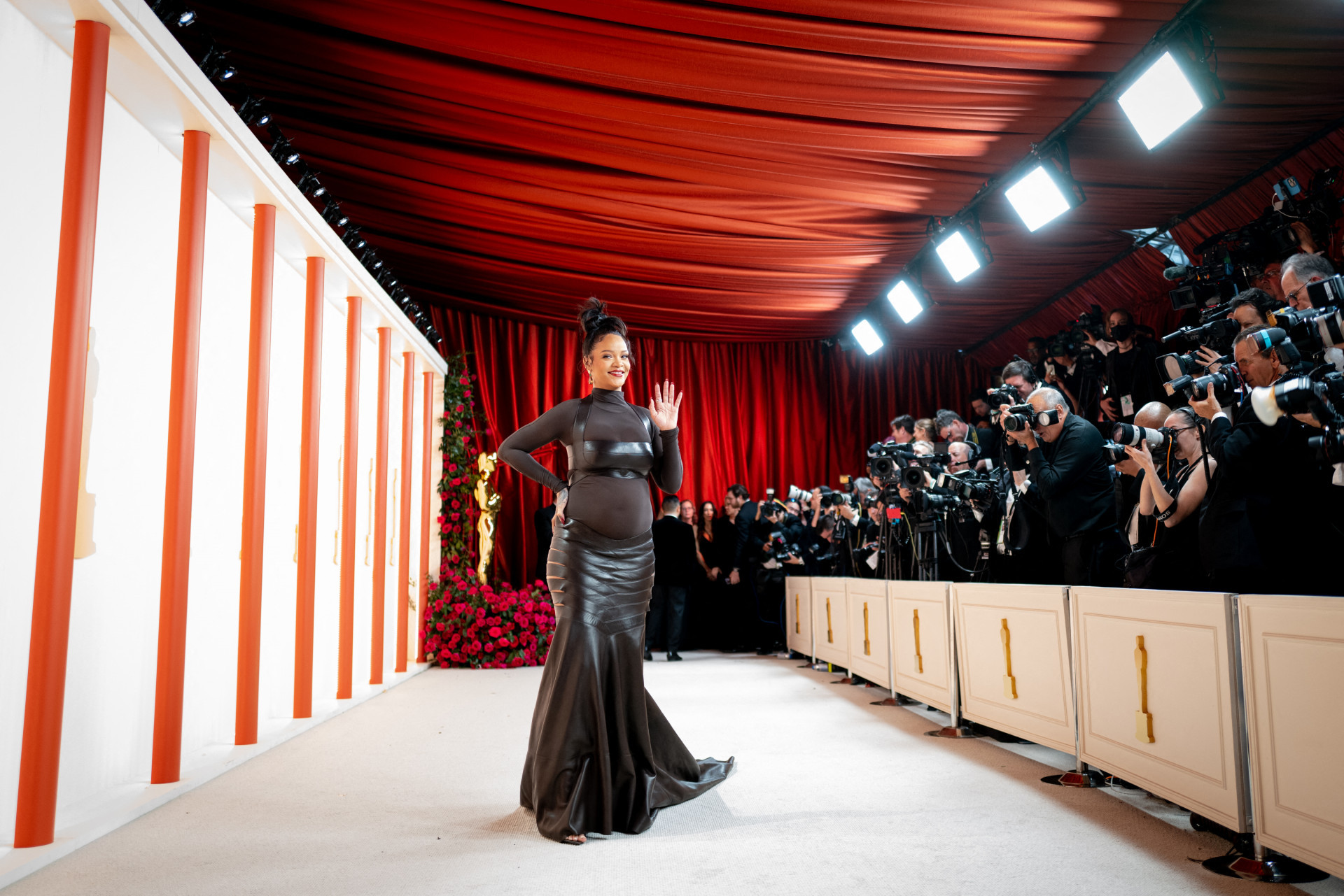Rihanna, grávida, se apresentou no Oscar 2023 - AFP
