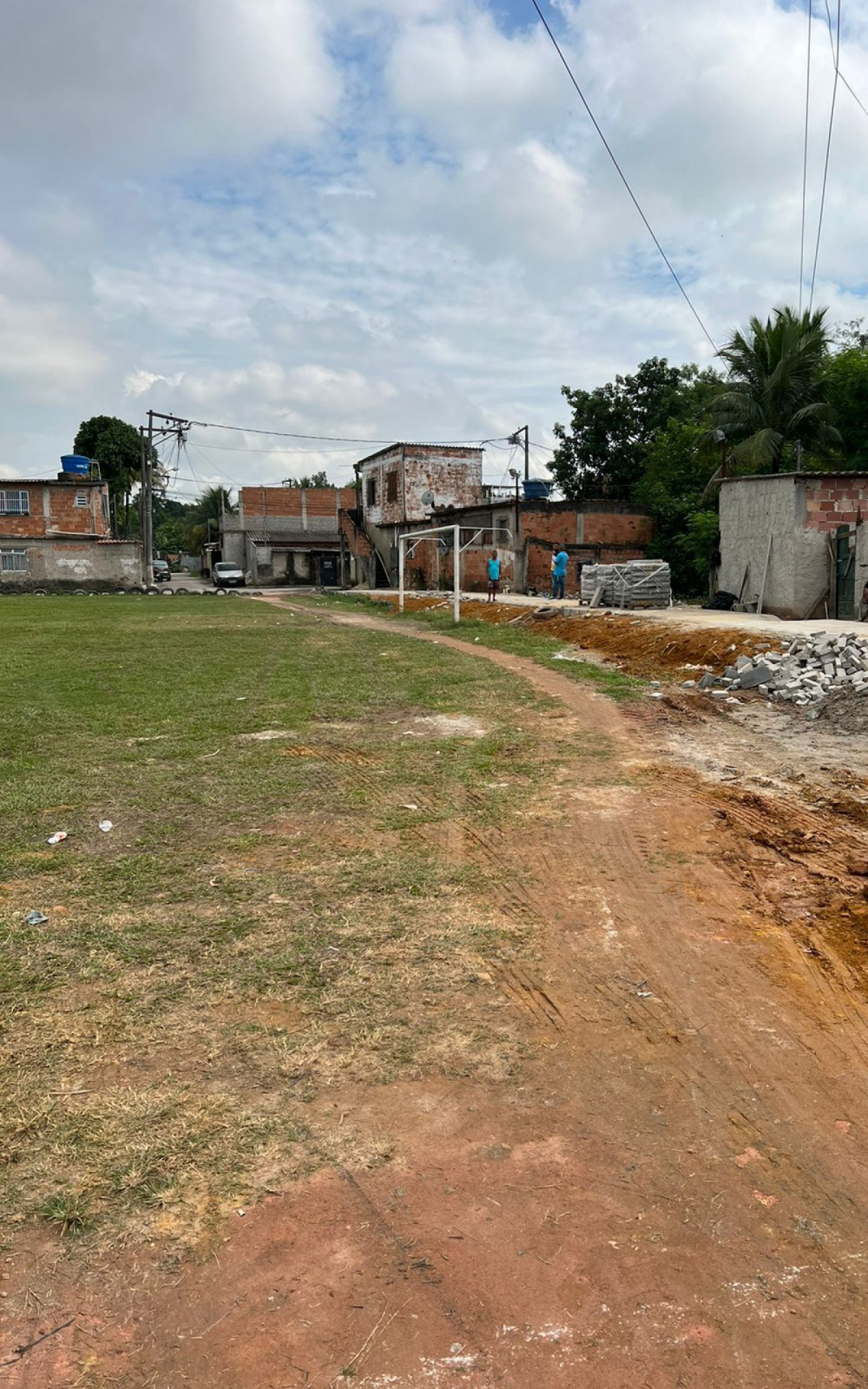 Obras no Campo Columbia, em Duque de Caxias - Divulga&ccedil;&atilde;o